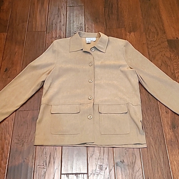 Studio C tan shacket size 14. - Picture 1 of 7